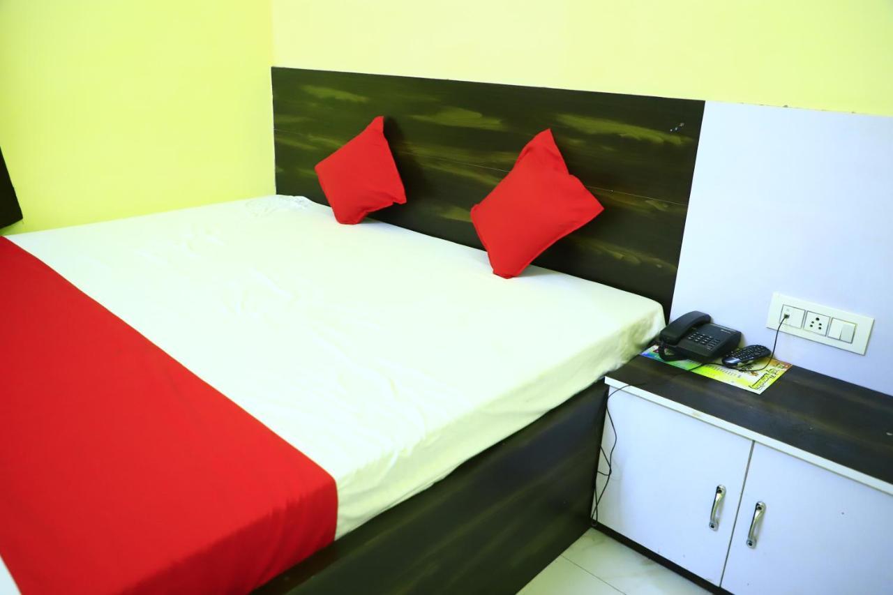 Shivraj Homestay 마투라 외부 사진