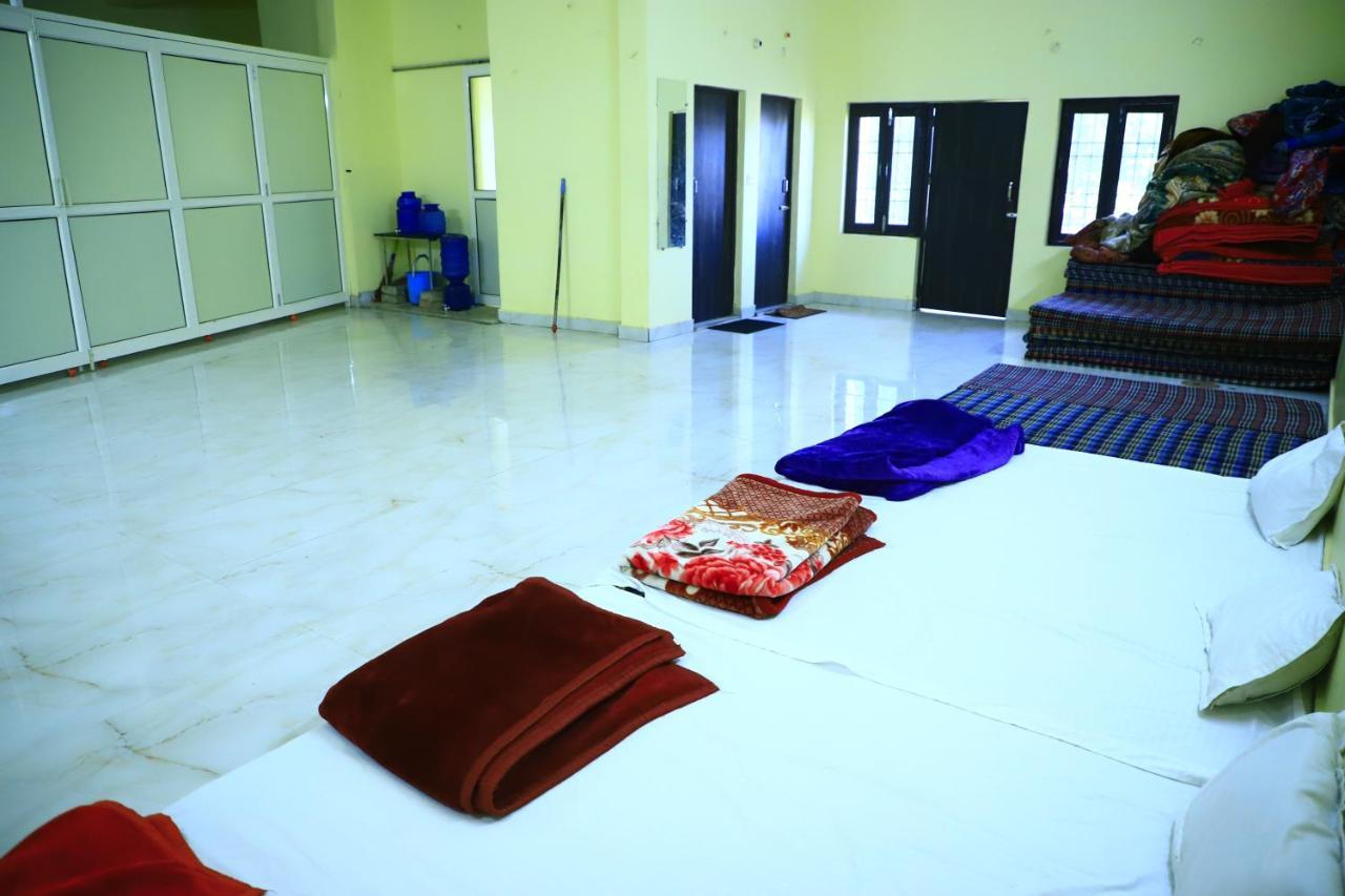 Shivraj Homestay 마투라 외부 사진
